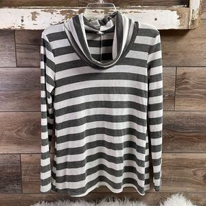 AMERICAN CITY WEAR Ladies Cowl Neck Long Sleeve Pullover Striped Top Size Medium